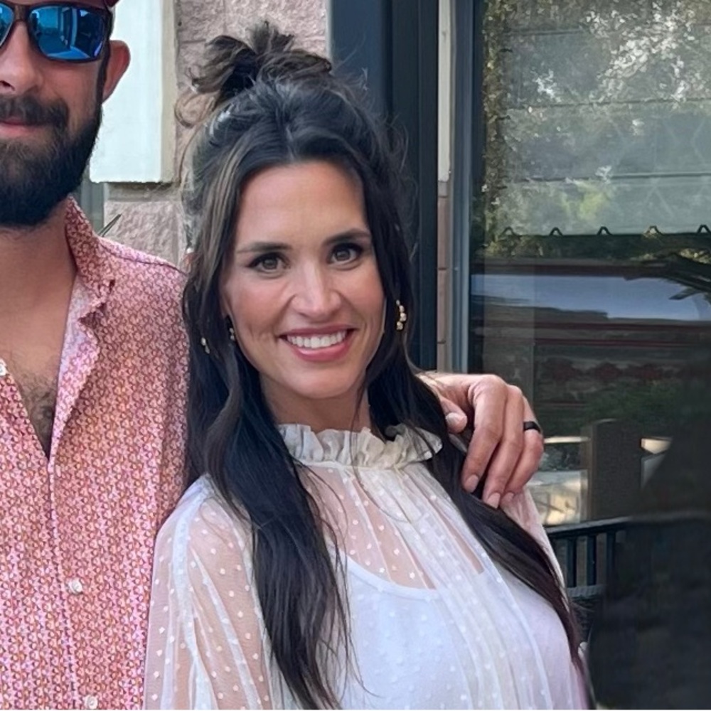 Meet your Posher, Sagen